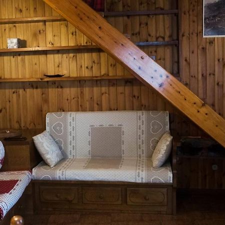Chalet Indipendente In Centro A ヴァルトゥルナンシュ エクステリア 写真